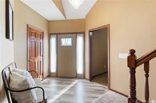 1576 Meadowlands Drive, Fairborn, OH 45324