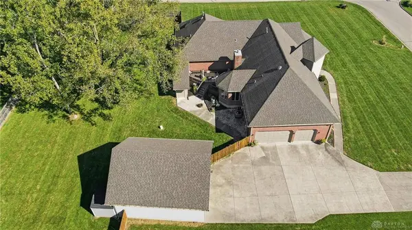 1576 Meadowlands Drive, Fairborn, OH 45324