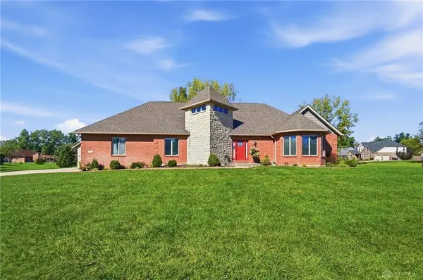 1576 Meadowlands Drive
