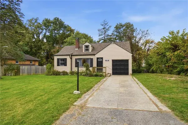 1661 Forestdale Avenue, Beavercreek, OH 45432
