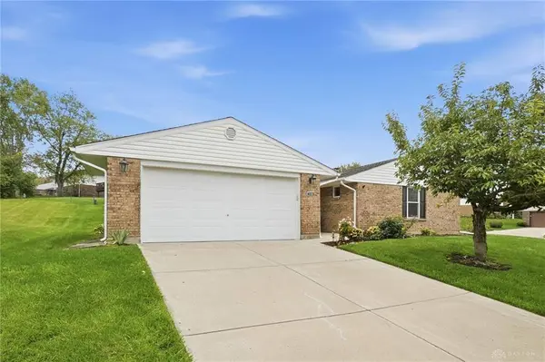 7600 Rainview Court, Dayton, OH 45424
