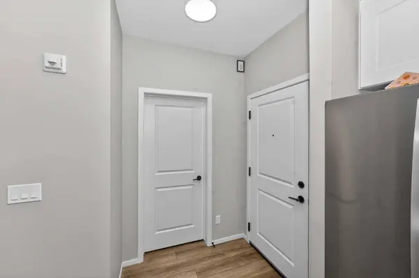 120 Mahogany ST SE #218, Calgary, AB T3M4E1