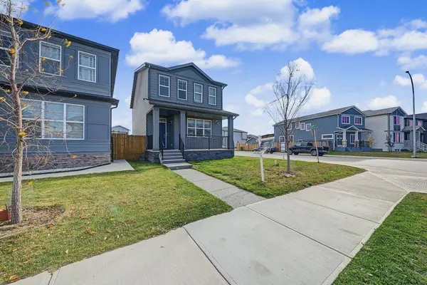 3679 Cornerstone BLVD NE, Calgary, AB T3N2E4