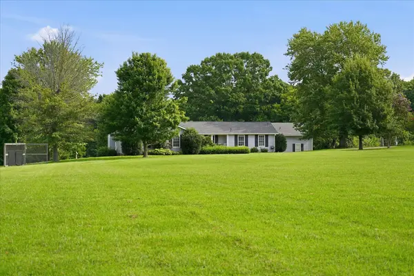 165 Blair Rd, La Vergne, TN 37086