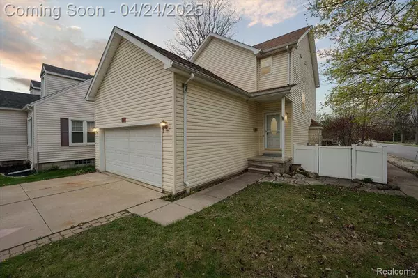 3204 JOHN R Street, Trenton, MI 48183