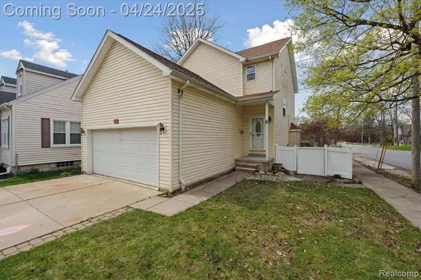 3204 JOHN R Street, Trenton, MI 48183