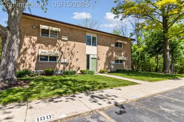 1199 S SHELDON Road N N100, Plymouth, MI 48170