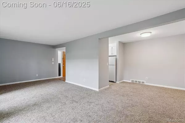 1199 S Sheldon Road K76, Plymouth, MI 48170