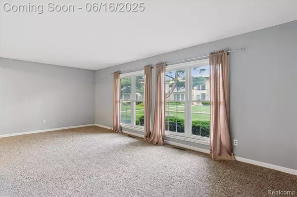 1199 S Sheldon Road K76, Plymouth, MI 48170