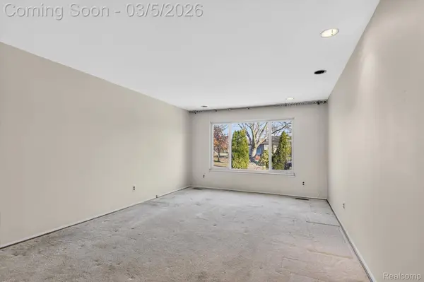 37150 Bennett ST, Livonia, MI 48152