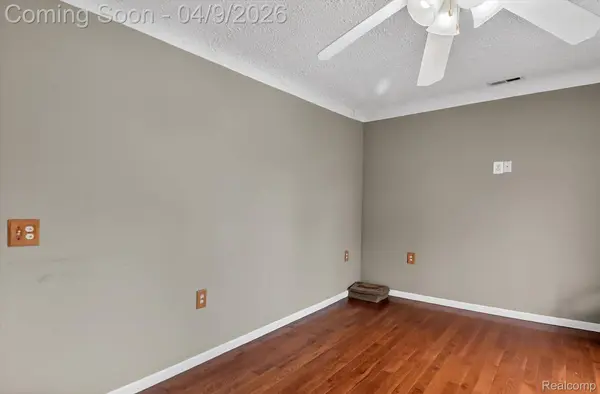 22641 Tulane Avenue, Farmington Hills, MI 48336