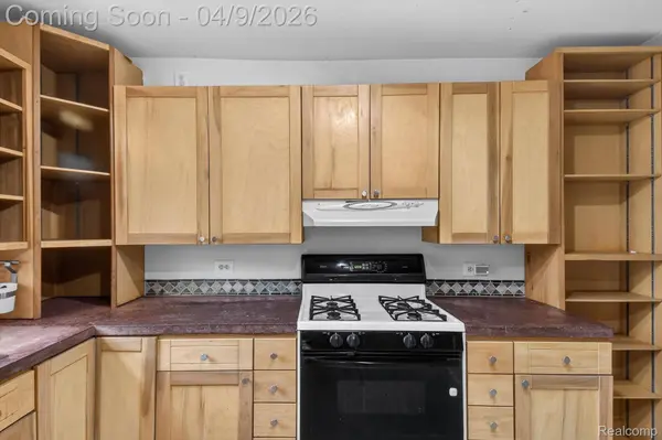 22641 Tulane Avenue, Farmington Hills, MI 48336