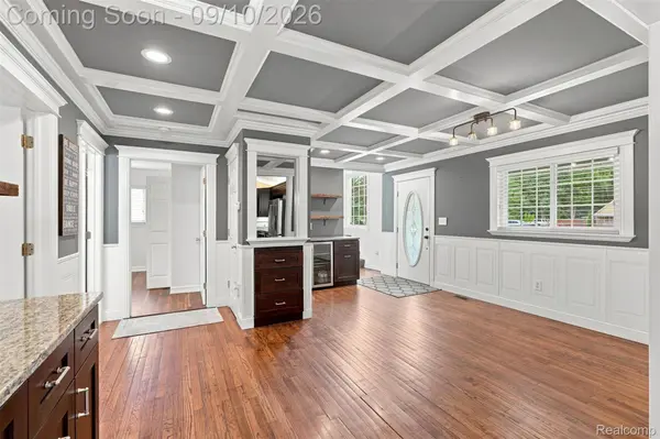 25328 Wick RD S, Taylor, MI 48180