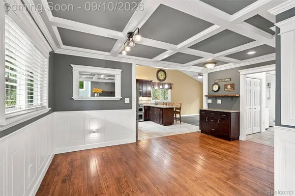 25328 Wick RD S, Taylor, MI 48180