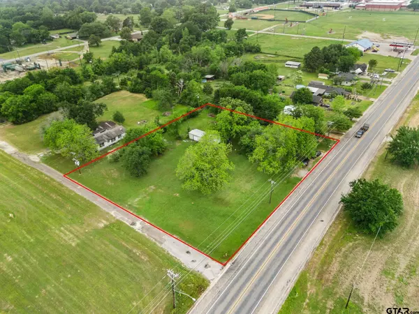 485 N Maple St, Van, TX 75790