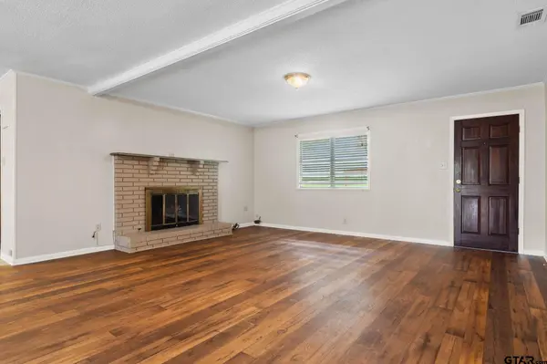 302 VZ County Road 4825, Ben Wheeler, TX 75754