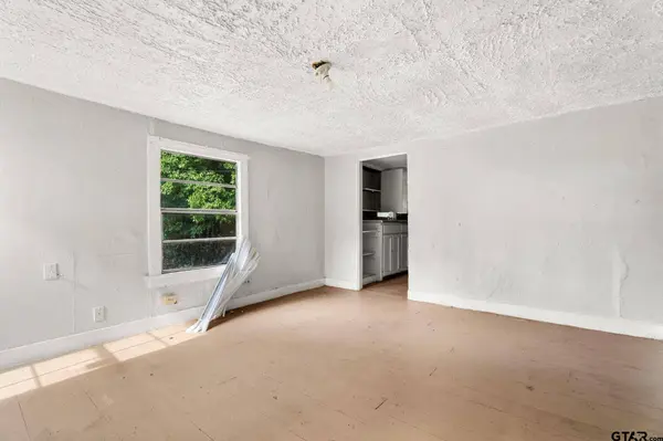 1501 Moore Ave, Tyler, TX 75702