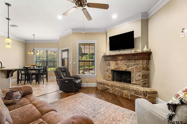 11226 Water Oak, Flint, TX 75762