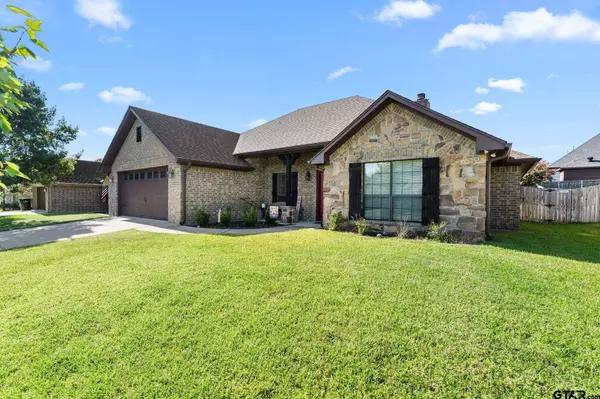11226 Water Oak, Flint, TX 75762