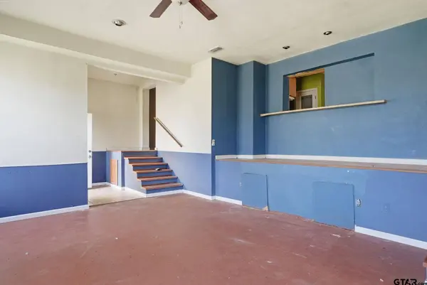 10661 W County Road 152, Bullard, TX 75757