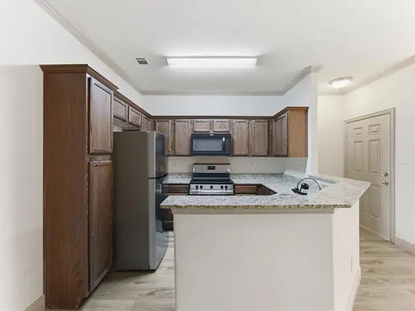 1530 Aldra Drive, Fort Worth, TX 76120