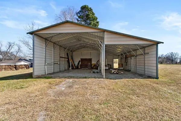 605 Dallas Street, Winona, TX 75792