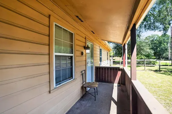 1415 Sharon Street, Vidor, TX 77662
