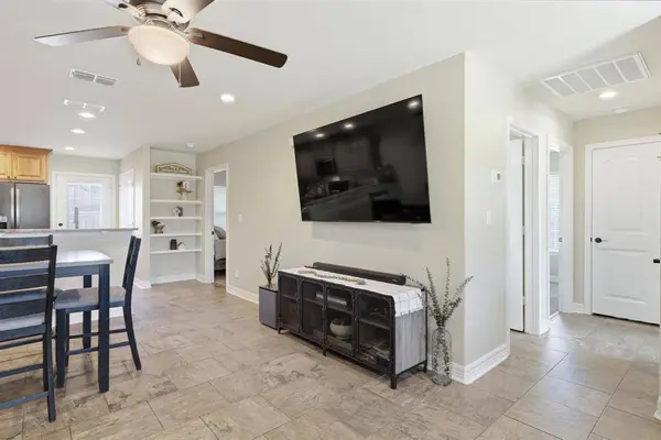 213 Freeman Street, Lindale, TX 75771