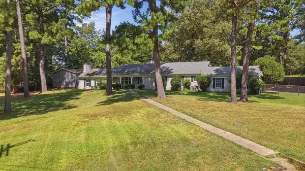 1316 Pine Hill Drive