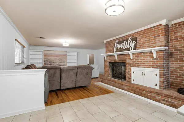 1316 Pine Hill Drive, Jefferson, TX 75657