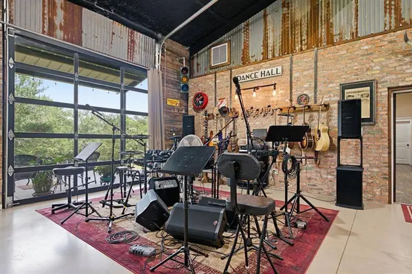 12842 Farm to Market 838, Overton, TX 75684