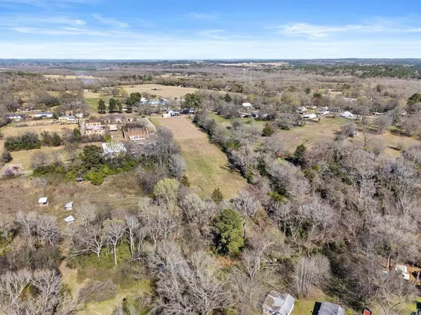 605 Dallas Street, Winona, TX 75792