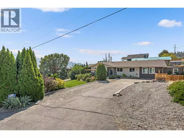 3702 Beach Avenue, Peachland, BC V0H1X0