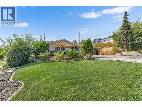 3702 Beach Avenue, Peachland, BC V0H1X0