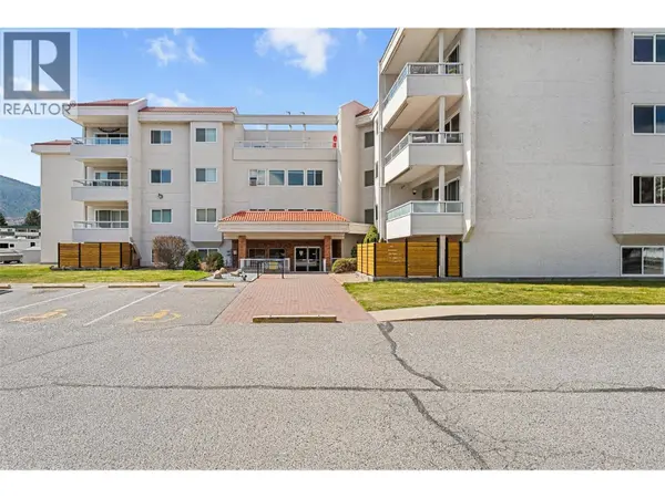 284 Yortkon AVE #205, Penticton, BC V2A3V5