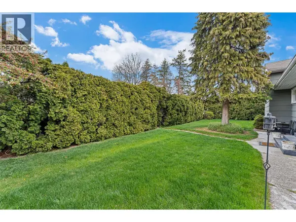 471 Cadder Avenue, Kelowna, BC v1y5n2