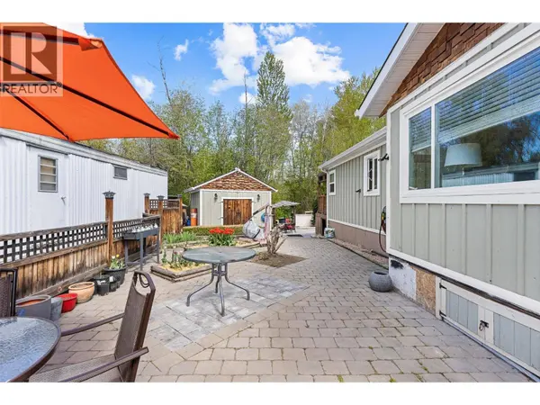 4355 Jaud RD #8, Kelowna, BC V1W4R3