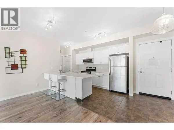 3550 Woodsdale RD #303, Lake Country, BC V4V1Y9