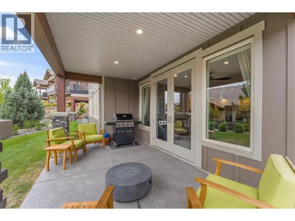 4000 REDSTONE CRES #220, Peachland, BC V0H1X5