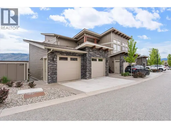 4000 REDSTONE CRES #220, Peachland, BC V0H1X5