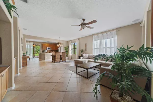 4970 SWEET CEDAR CIR, Orlando, FL 32829