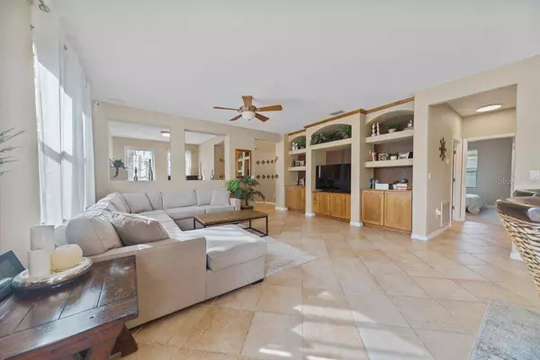 4970 SWEET CEDAR CIR, Orlando, FL 32829