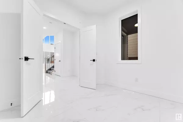 3905 41 AV, Beaumont, AB T4X 3B5