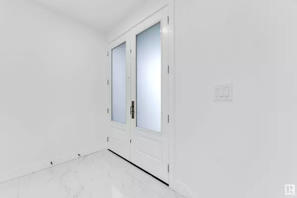 3905 41 AV, Beaumont, AB T4X 3B5