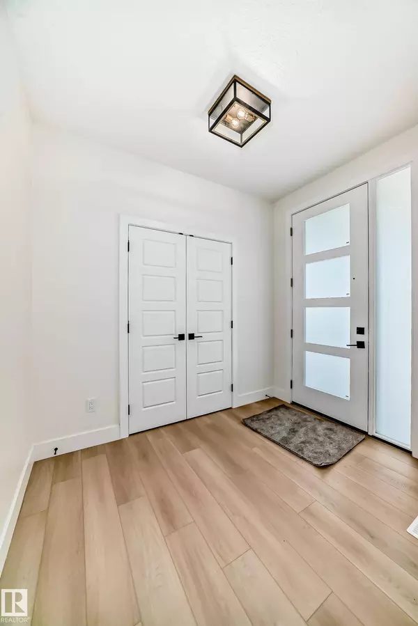 100 RUE MONETTE, Beaumont, AB T4X 1S8