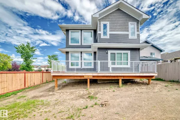 100 RUE MONETTE, Beaumont, AB T4X 1S8