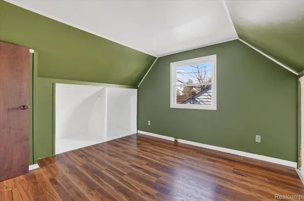 1926 Kilbourn AVE, Owosso, MI 48867