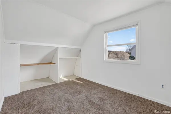 1926 Kilbourn AVE, Owosso, MI 48867