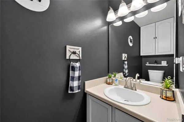 9468 Forestview CIR, Mundy, MI 48439