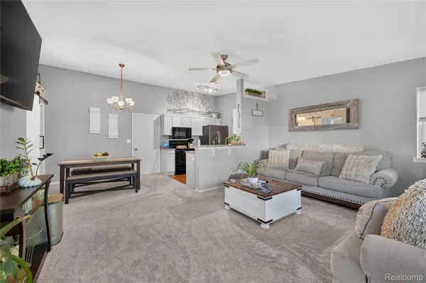 9468 Forestview CIR, Mundy, MI 48439